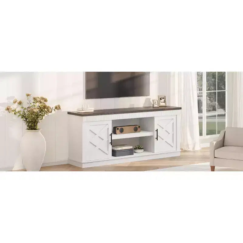 Meuble TV cannelé de style campagnard brun/blanc, compatible avec les téléviseurs jusqu'à 75", rangement 2 portes, 1 unité