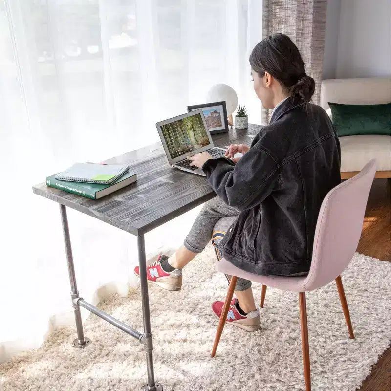 Bureau Boulder en pin noir et tuyaux d'acier, 1 personne