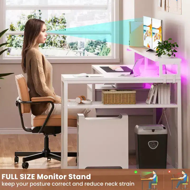 Bureau d'angle en L noir/marron/gris foncé/blanc/gris clair avec station de charge, tiroirs pour dossiers et étagères – 1 personne
