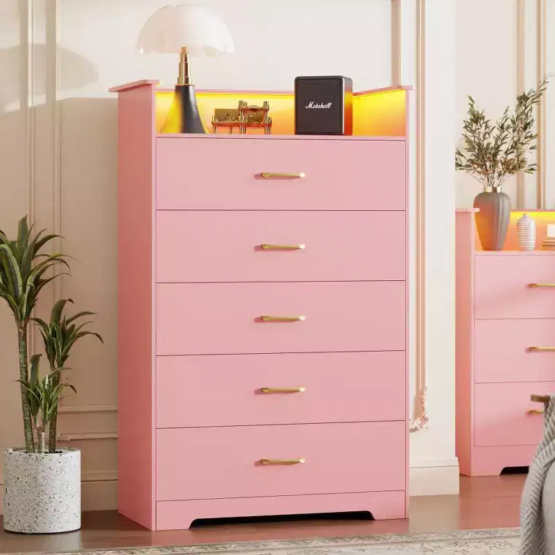 Commode haute à 5 tiroirs avec lumière LED et station de charge – Noir / Rose / Rétro / Blanc