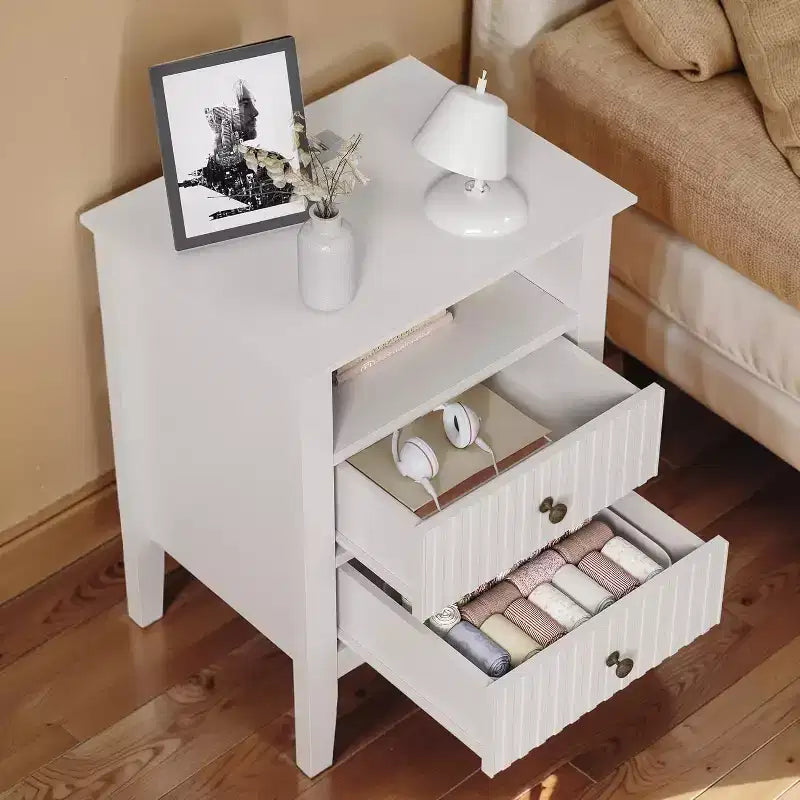 Table de chevet blanche avec station de recharge, 2 tiroirs et étagère – Lot de 1