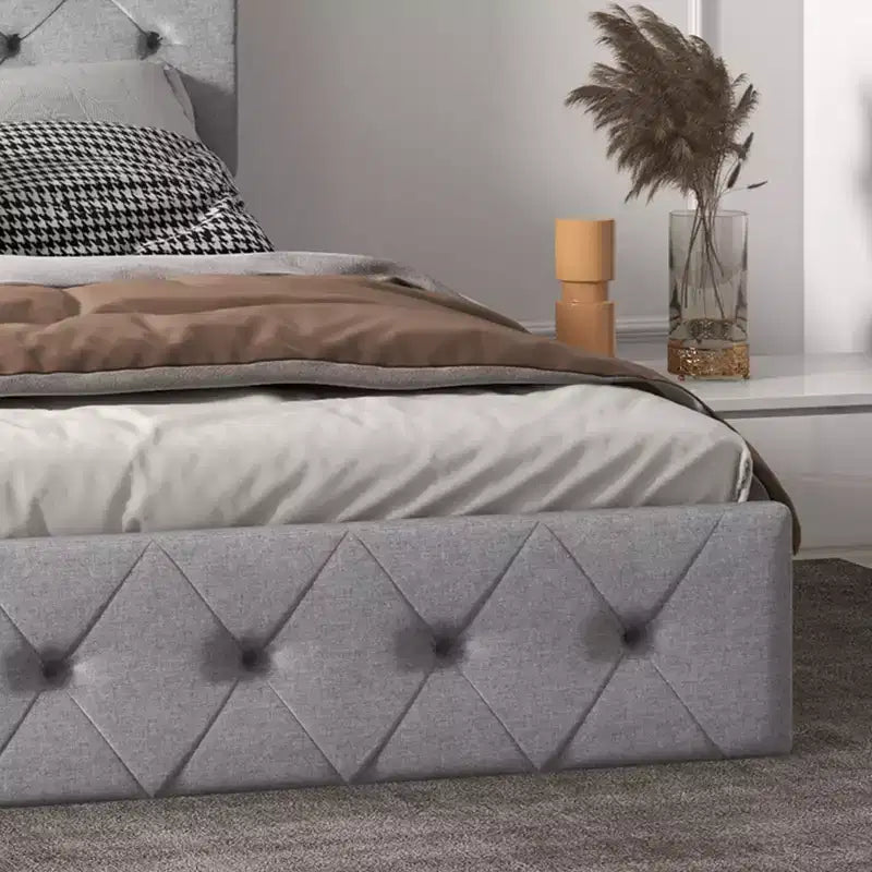 Cadre de lit plateforme Queen avec lumières LED et station de recharge, gris, style moderne, convient pour 1 à 2 personnes