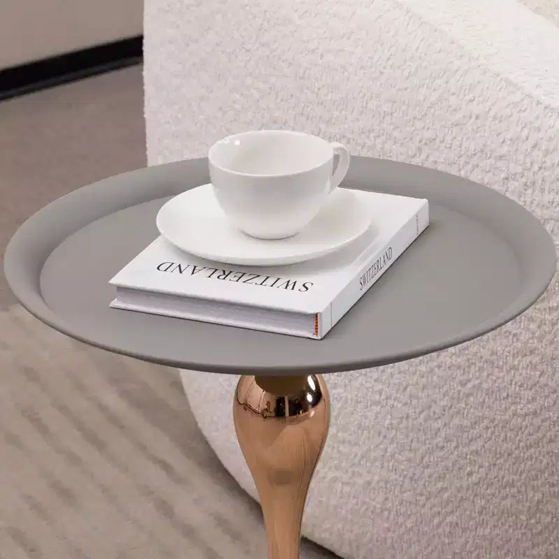 Table d'appoint ronde en métal gris mat/noyer avec pied en queue de sirène, pour 1