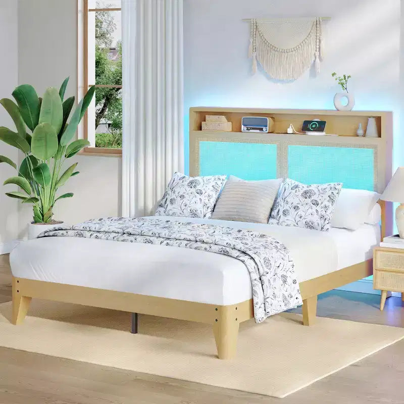 Cadre de lit en rotin brun naturel avec éclairage LED et chargeur – Grand lit, 1 personne