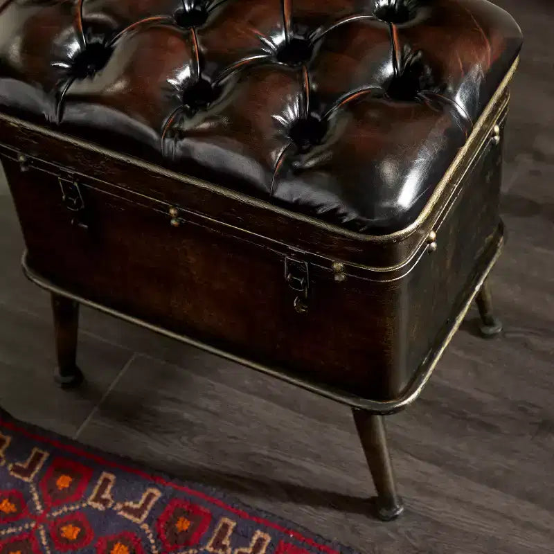 Ensemble de 3 bancs de rangement marron en similicuir touffeté vintage, 4 places