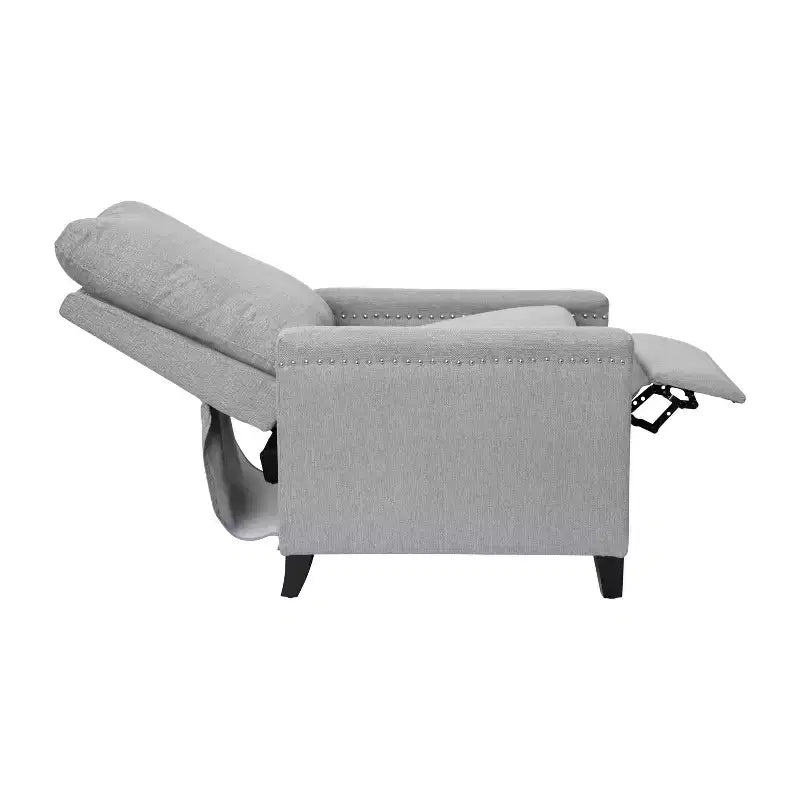 Fauteuil inclinable dossier poussoir en tissu gris / gris clair avec clous décoratifs, une place